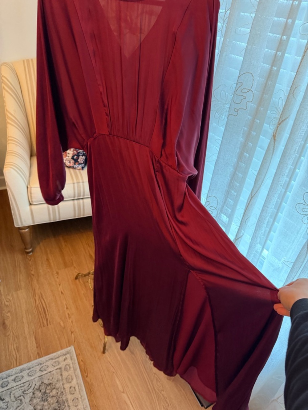 Astr Burgundy Long Sleeve V-Neck Maxi Dress - Picture 2 of 4